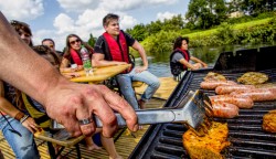 Grillfloß Tour auf der Ruhr