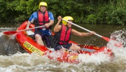 Ultra Rafting, NRW, Wildwasser, Neuss, kleine Rafts selber steuern